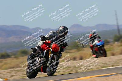 media/Sep-25-2023-Moto Forza (Mon) [[81ffa65e0a]]/B-C Group/Session 3 (Turns 16 and 17 Exit)/